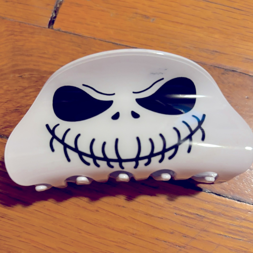 Disney’s Nightmare Before Christmas Hair Clip - Jack Skellington Face